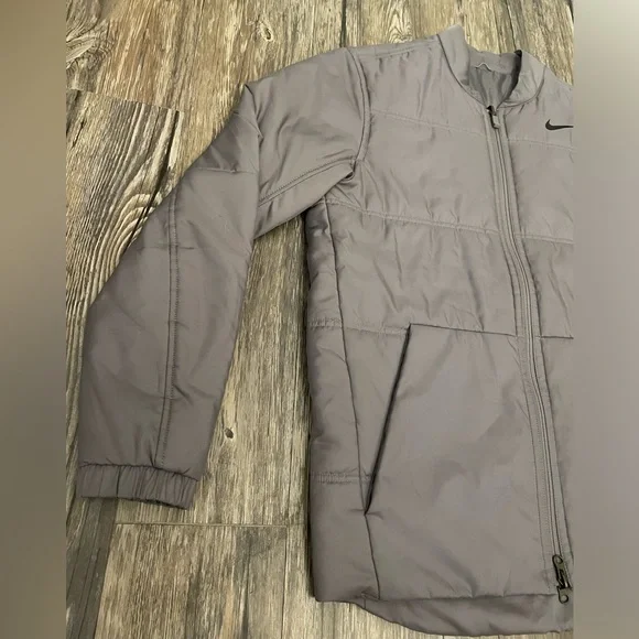 NWOT Nike Reversible Bomber Puff Golf Jacket Mens Medium - Picture 9 of 11